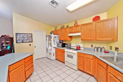 11156 E 27 St, Yuma, AZ 85367 photo 8