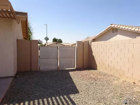11438 E 28 Pl, Yuma, AZ 85367 photo 19