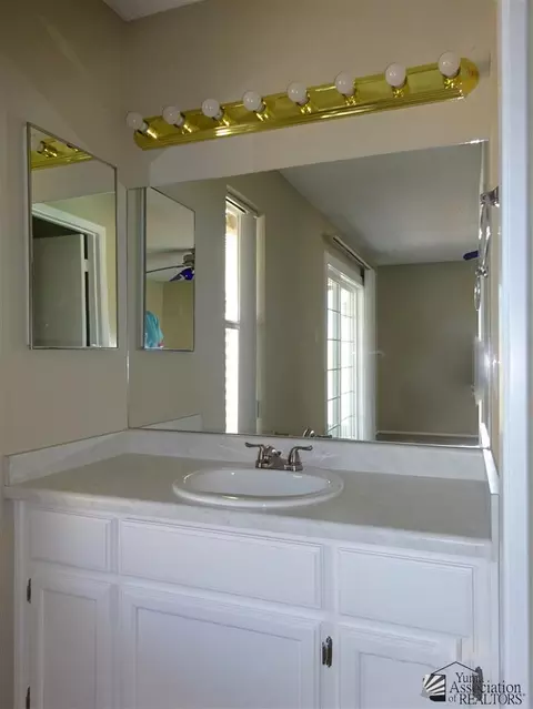 11438 E 28 Pl, Yuma, AZ 85367 photo 14