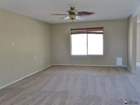 11438 E 28 Pl, Yuma, AZ 85367 photo 2