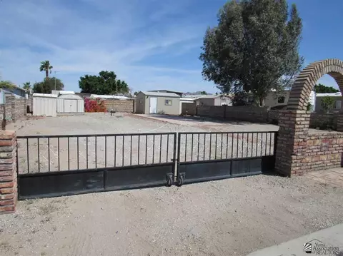 12154 E 37 Pl, Yuma, AZ 85367 photo 1