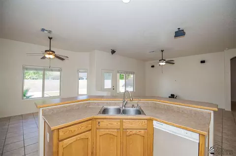 10776 E 39 St, Yuma, AZ 85365 photo 5