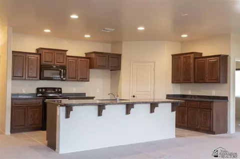 4194 W 24 Rd, Yuma, AZ 85364 photo 4