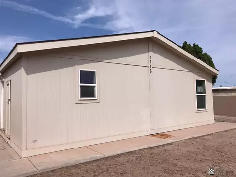 2216 E 14 Pl, Yuma, AZ 85365 photo 3