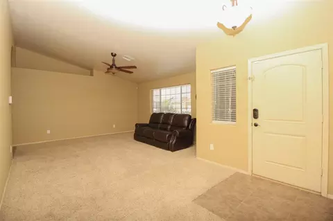 6257 E 47 St, Yuma, AZ 85365 photo 3