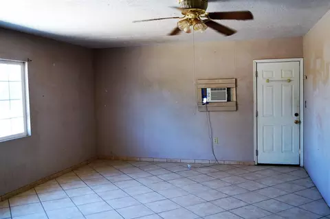 1421 E Kuns Ct, Yuma, AZ 85365 photo 10