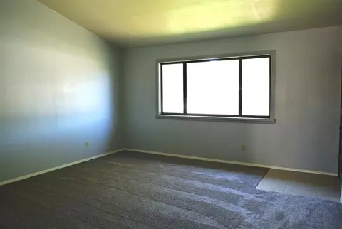 543 E 25 St, Yuma, AZ 85365 photo 3
