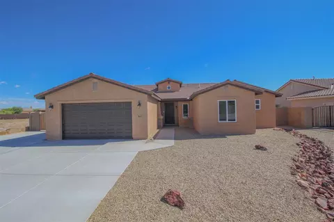 7845 E 38 Pl, Yuma, AZ 85365 photo 2