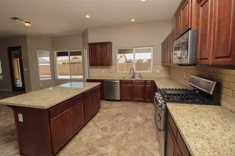 7845 E 38 Pl, Yuma, AZ 85365 photo 8