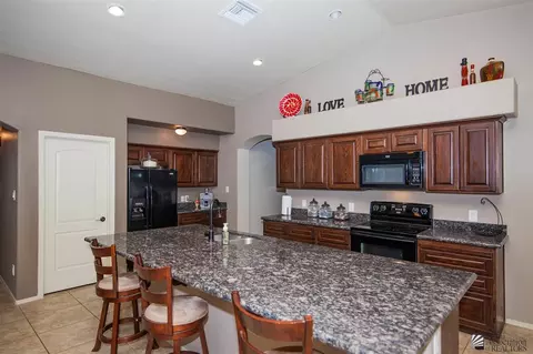 6021 E 46 Ln, Yuma, AZ 85365 photo 5