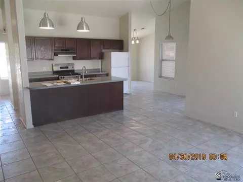 11136 E 27 St, Yuma, AZ 85367 photo 4