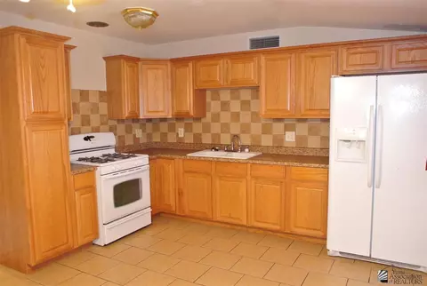 2029 E 24 Pl, Yuma, AZ 85365 photo 2