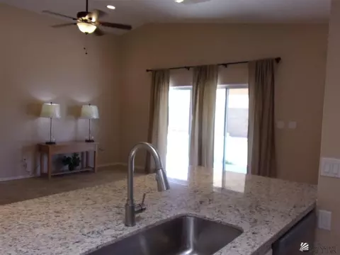 10607 E 34 Pl, Yuma, AZ 85365 photo 8