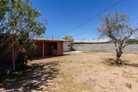 929 E 26 St, Yuma, AZ 85365 photo 11