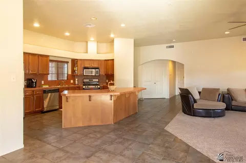 11731 E 28 Pl, Yuma, AZ 85367 photo 4