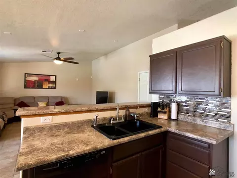 6337 E 41 St, Yuma, AZ 85365 photo 10