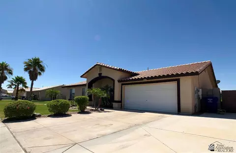 6337 E 41 St, Yuma, AZ 85365 photo 2