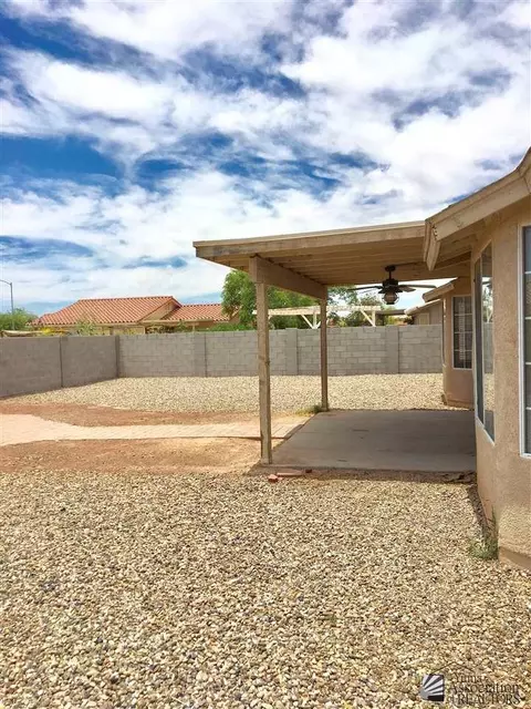 6247 E 43 Ln, Yuma, AZ 85365 photo 2