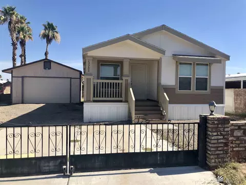 13352 E 41 Ln, Yuma, AZ 85367 photo 1