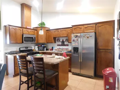 249 E 14 St, Somerton, AZ 85350 photo 4