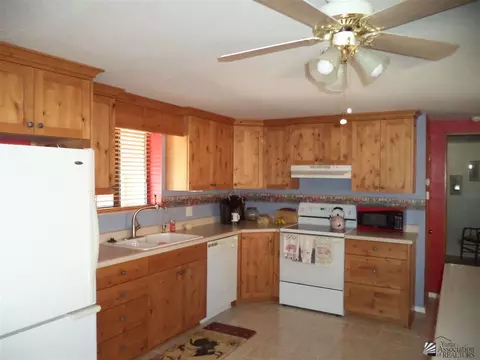 9427 E Saddle Dr, Yuma, AZ 85365 photo 15