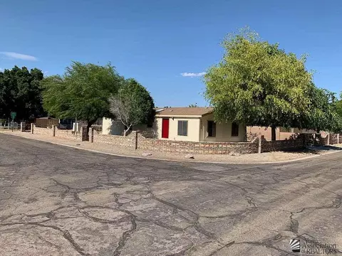 10534 E Sapphire Dr, Yuma, AZ 85365 photo 1