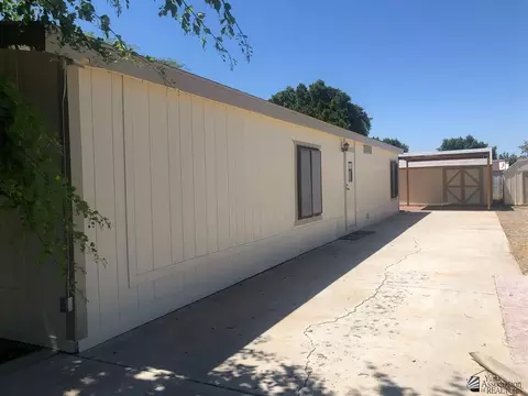 10534 E Sapphire Dr, Yuma, AZ 85365 photo 2