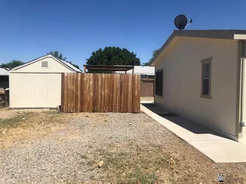 10534 E Sapphire Dr, Yuma, AZ 85365 photo 5