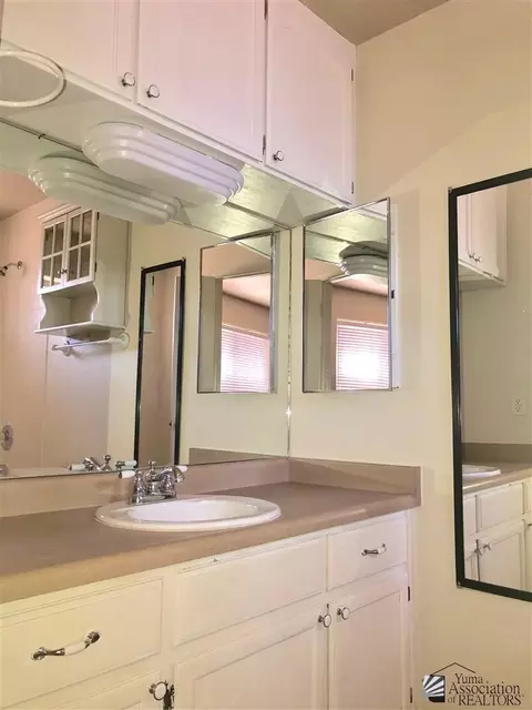 11227 E 27 Pl, Yuma, AZ 85367 photo 6