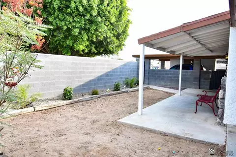 246 E 26 St, Yuma, AZ 85365 photo 2