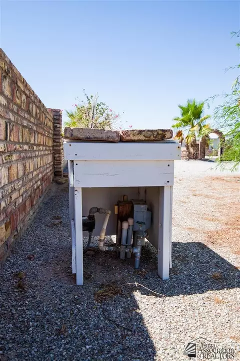 9726 E 35 Pl, Yuma, AZ 85365 photo 5