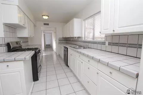 330 E 26 Pl, Yuma, AZ 85364 photo 7