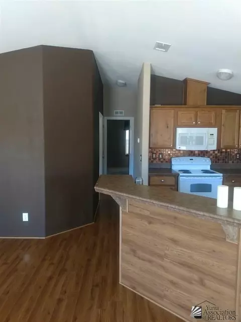 5571 E 34 Ln, Yuma, AZ 85365 photo 2
