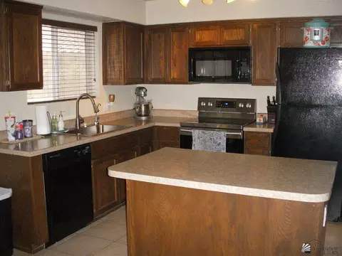 7866 E 40 Pl, Yuma, AZ 85365 photo 2