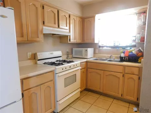 2002 E Monreal Ln, San Luis, AZ 85349 photo 5