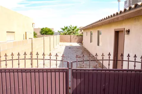 11556 E 25 St, Yuma, AZ 85367 photo 2