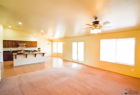 6367 E 47 St, Yuma, AZ 85365 photo 4