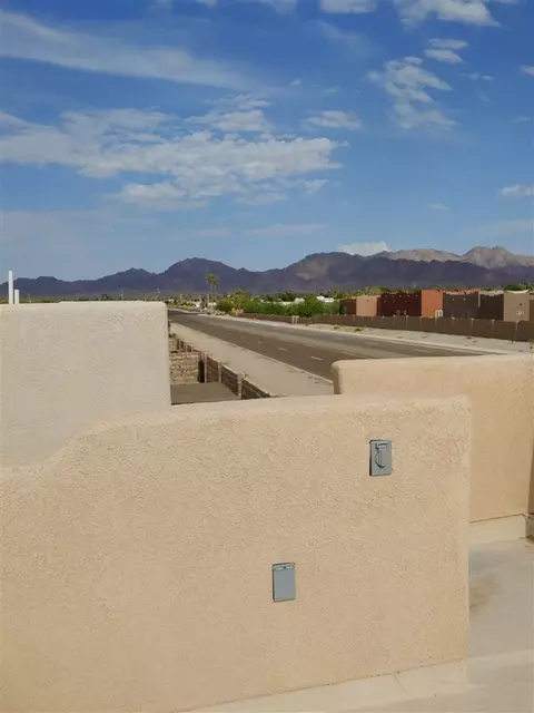12741 E 47 Ln, Yuma, AZ 85367 photo 5