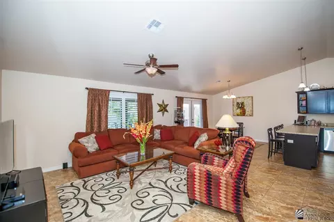 292 E 12 Pl, Somerton, AZ 85350 photo 3