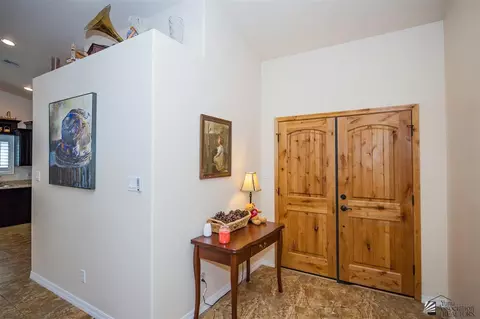 292 E 12 Pl, Somerton, AZ 85350 photo 2