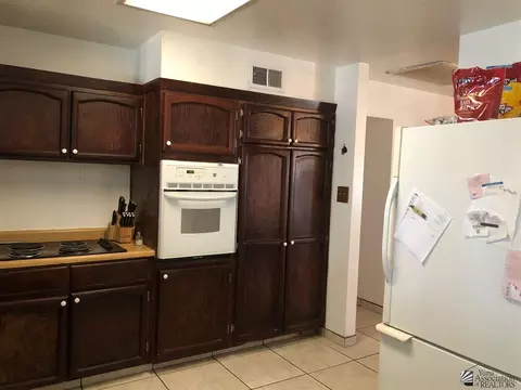240 E 28 St, Yuma, AZ 85364 photo 4