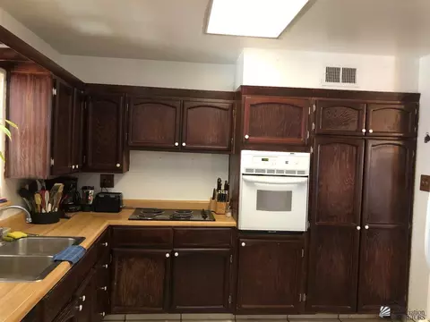 240 E 28 St, Yuma, AZ 85364 photo 5