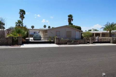 13301 E 49 Ln, Yuma, AZ 85367 photo 2