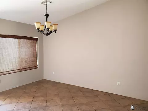 6242 E 42 St, Yuma, AZ 85365 photo 3