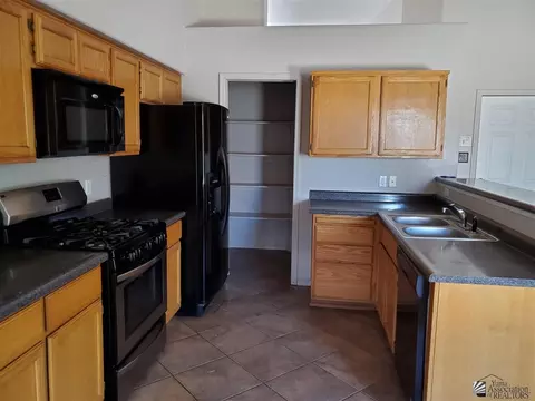 6242 E 42 St, Yuma, AZ 85365 photo 7