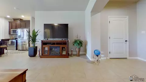 8681 E 34 Ln, Yuma, AZ 85365 photo 5