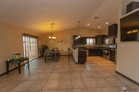 281 E 13 St, Somerton, AZ 85350 photo 8