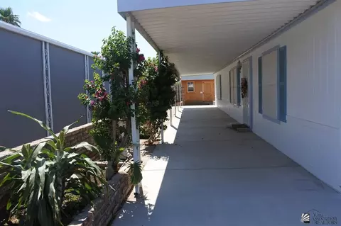 13481 E 49 Ln, Yuma, AZ 85367 photo 2