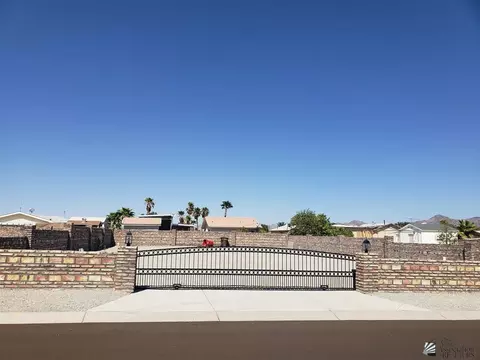 13398 E 55 Dr, Yuma, AZ 85367 photo 2