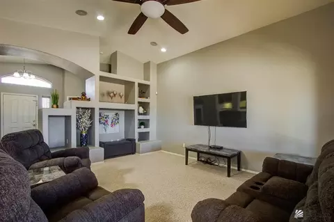 12677 E Daybreak Pl, Yuma, AZ 85367 photo 5